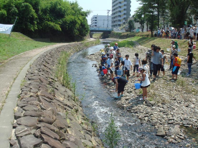 現在の梅田川の写真