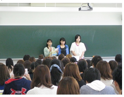 大学での食育の様子写真2