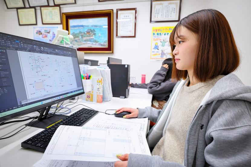 田村さんの業務の様子
