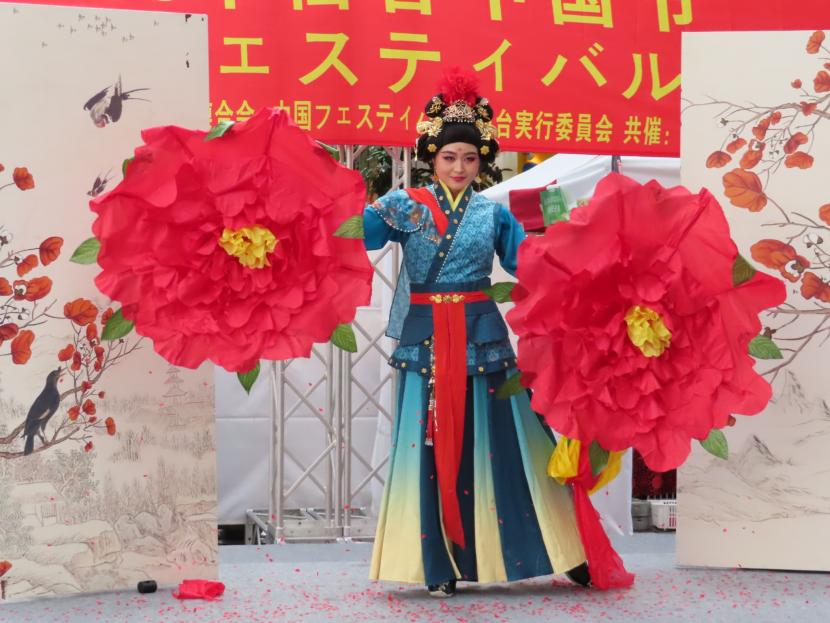 【長春市雑技団】マジック