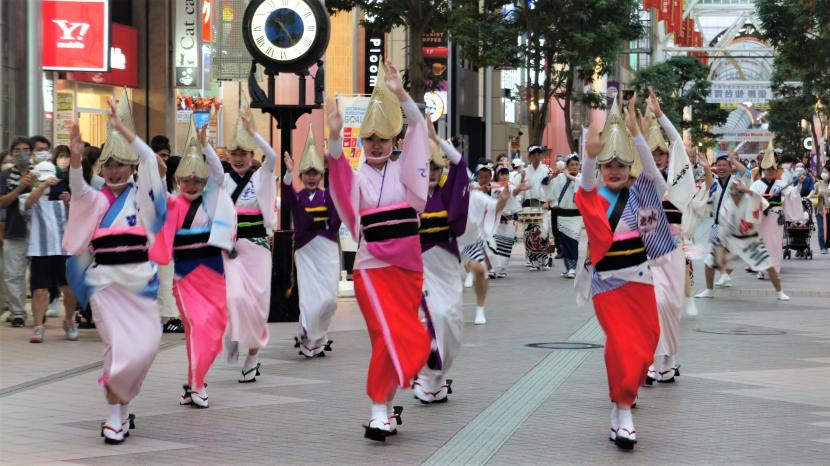 阿波踊り