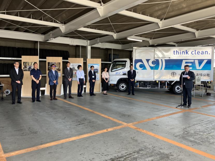 現場説明会の様子