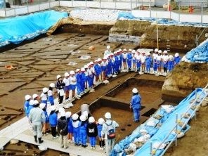 遺跡見学会の様子