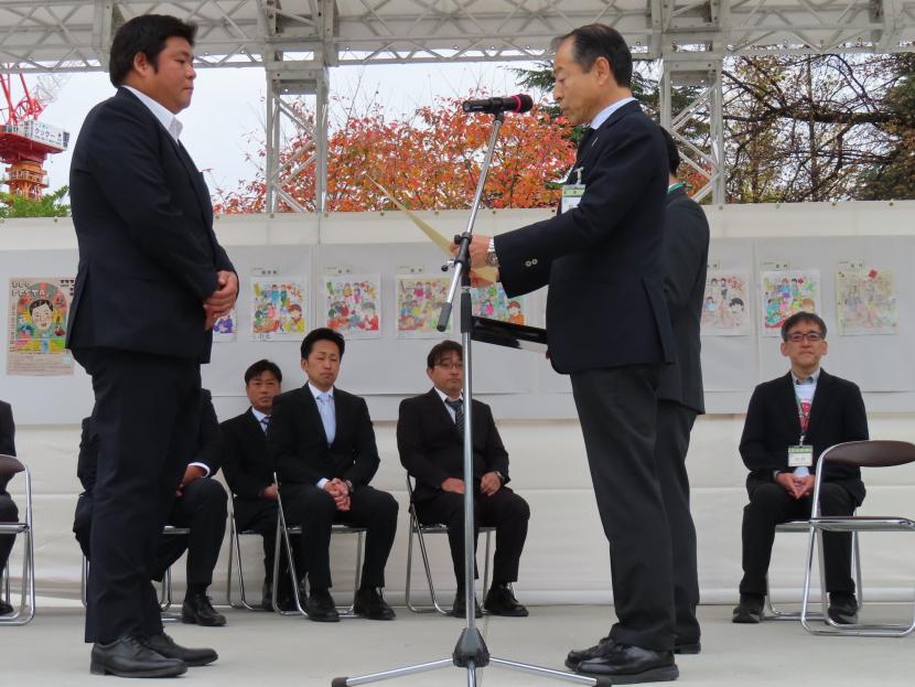 株式会社サイコー様へ感謝状贈呈