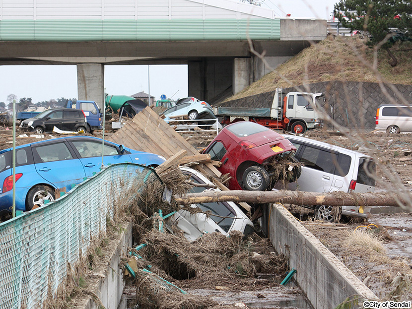 画像：津波で流された車両