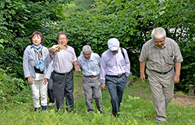 公園散策の様子